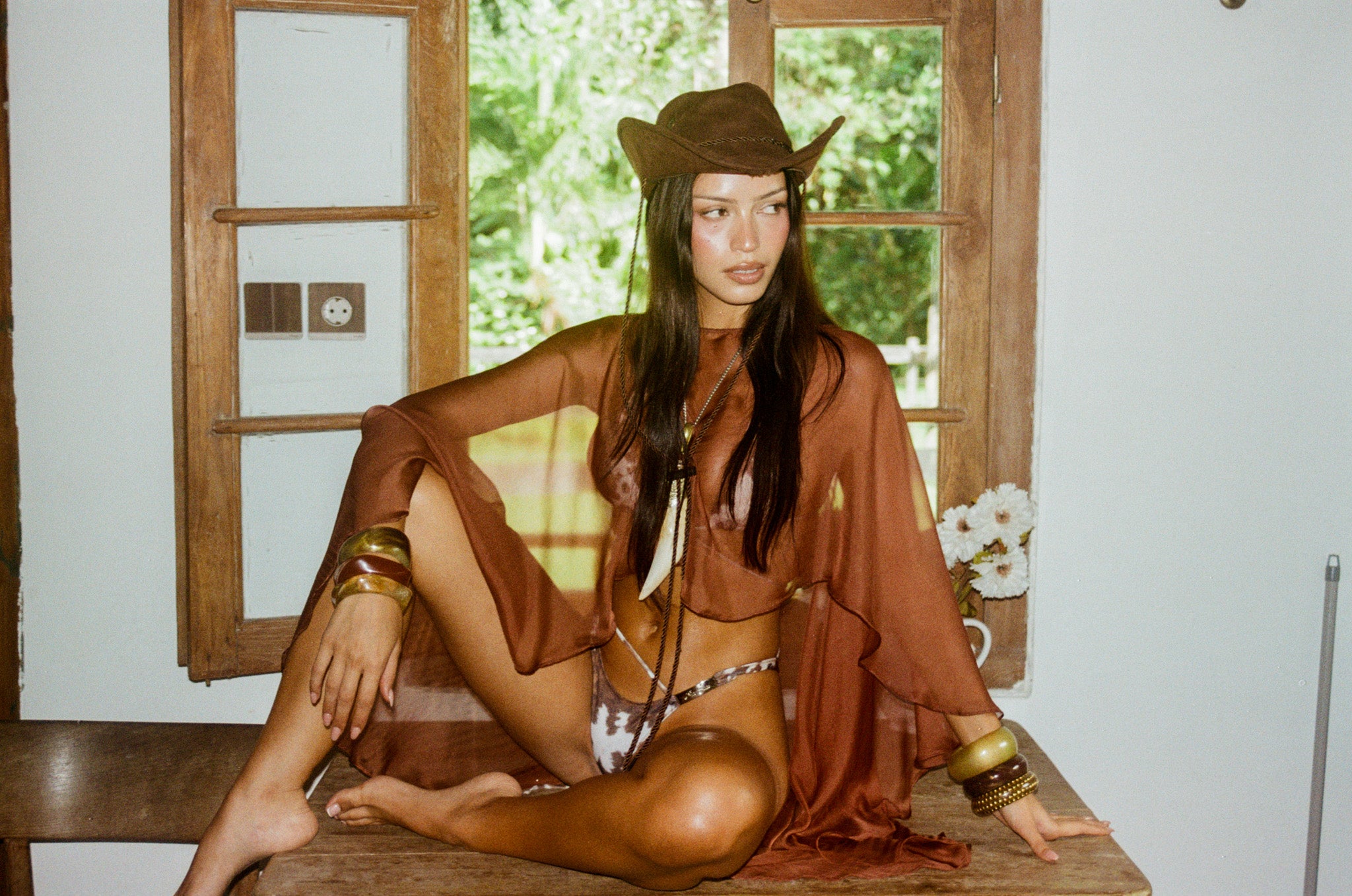 Chocolata Sirena Cape