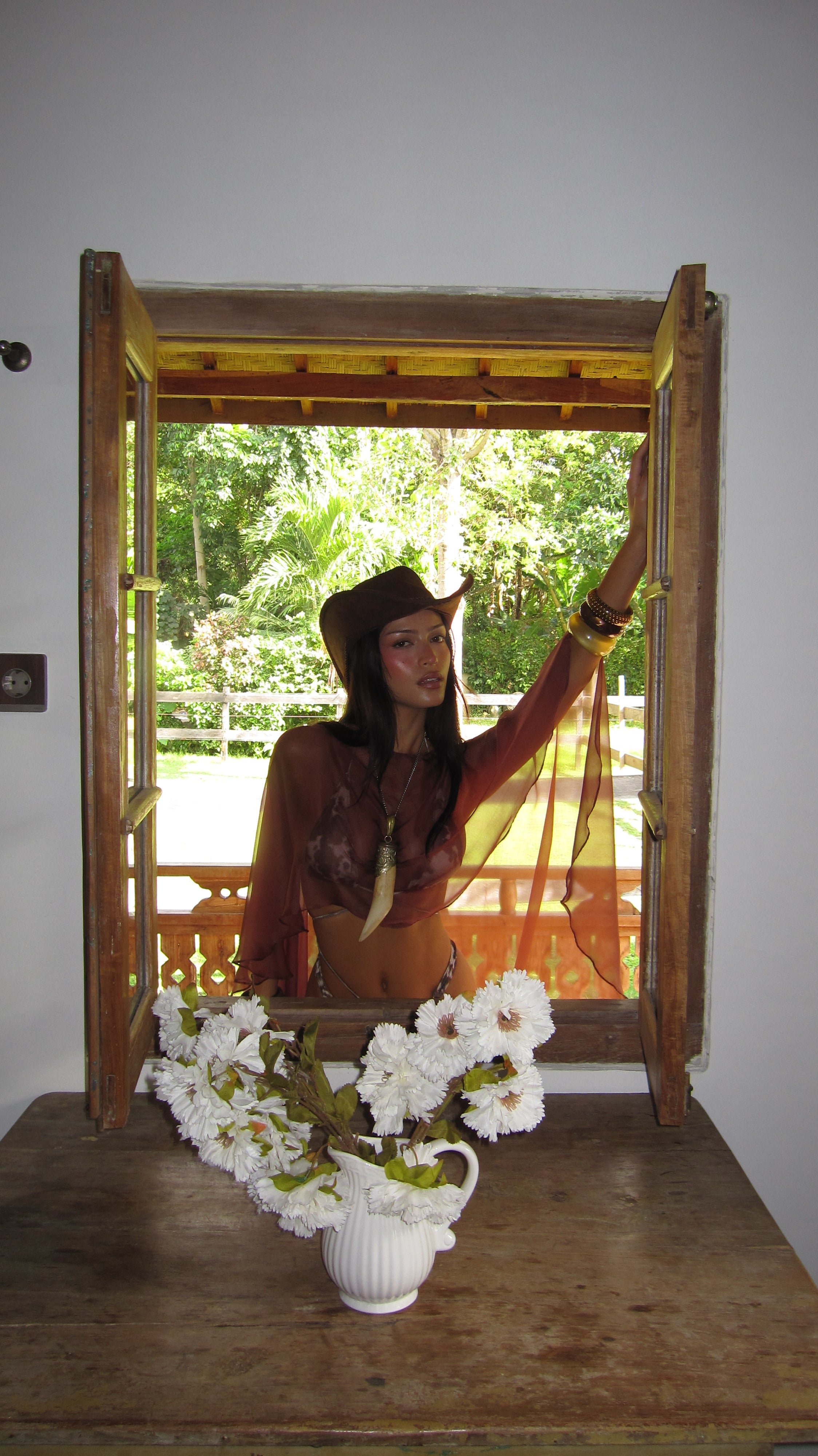 Chocolata Sirena Cape